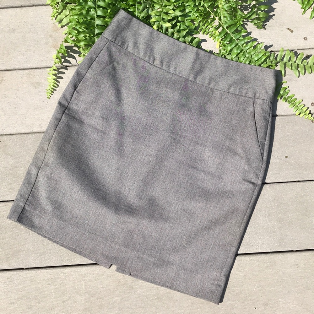 Gray Professional Pencil Skirt